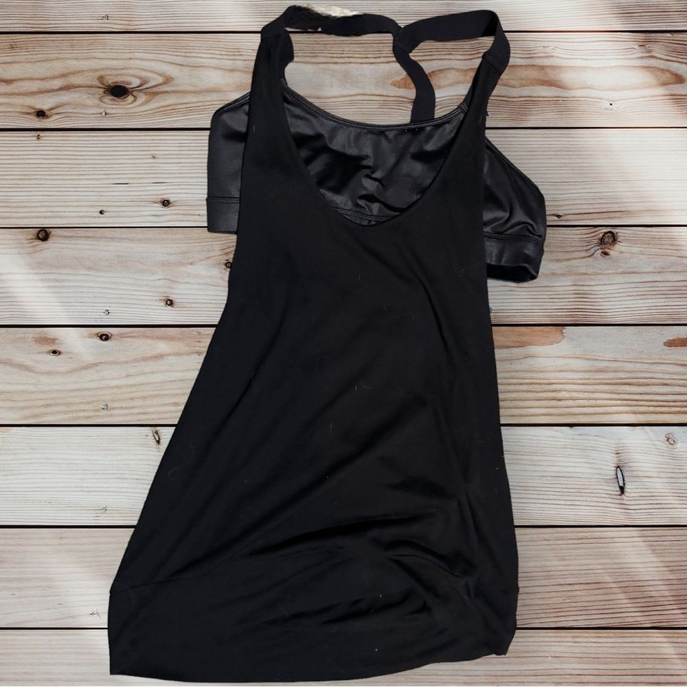 Alo Yoga Black Bra Tank size Medium
